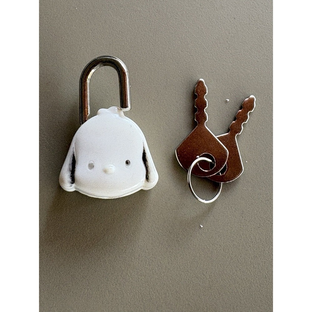 Vintage White Pochacco Mini Lock with Keys